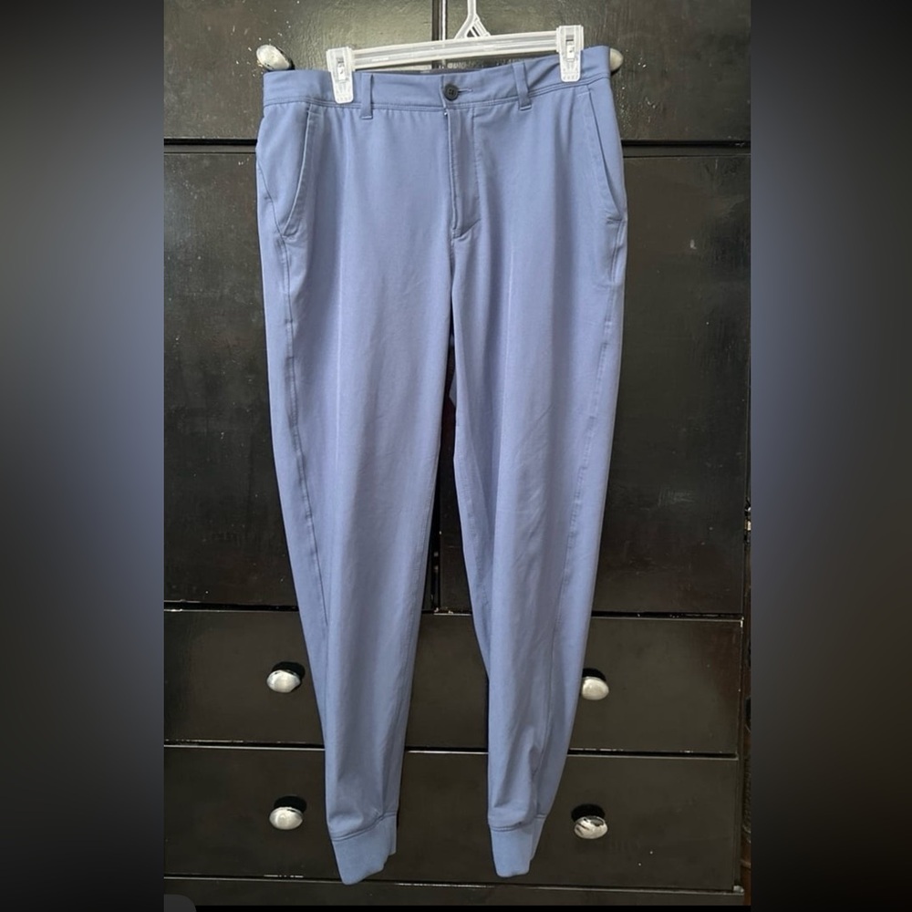 Men’s VRST Golf Joggers 32 x 30 in Great Condition Navy Blue